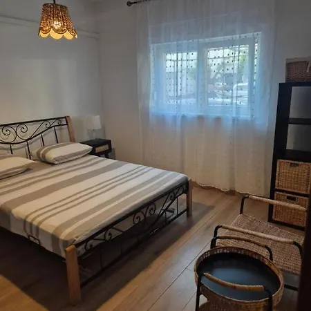 Apartment La Marela